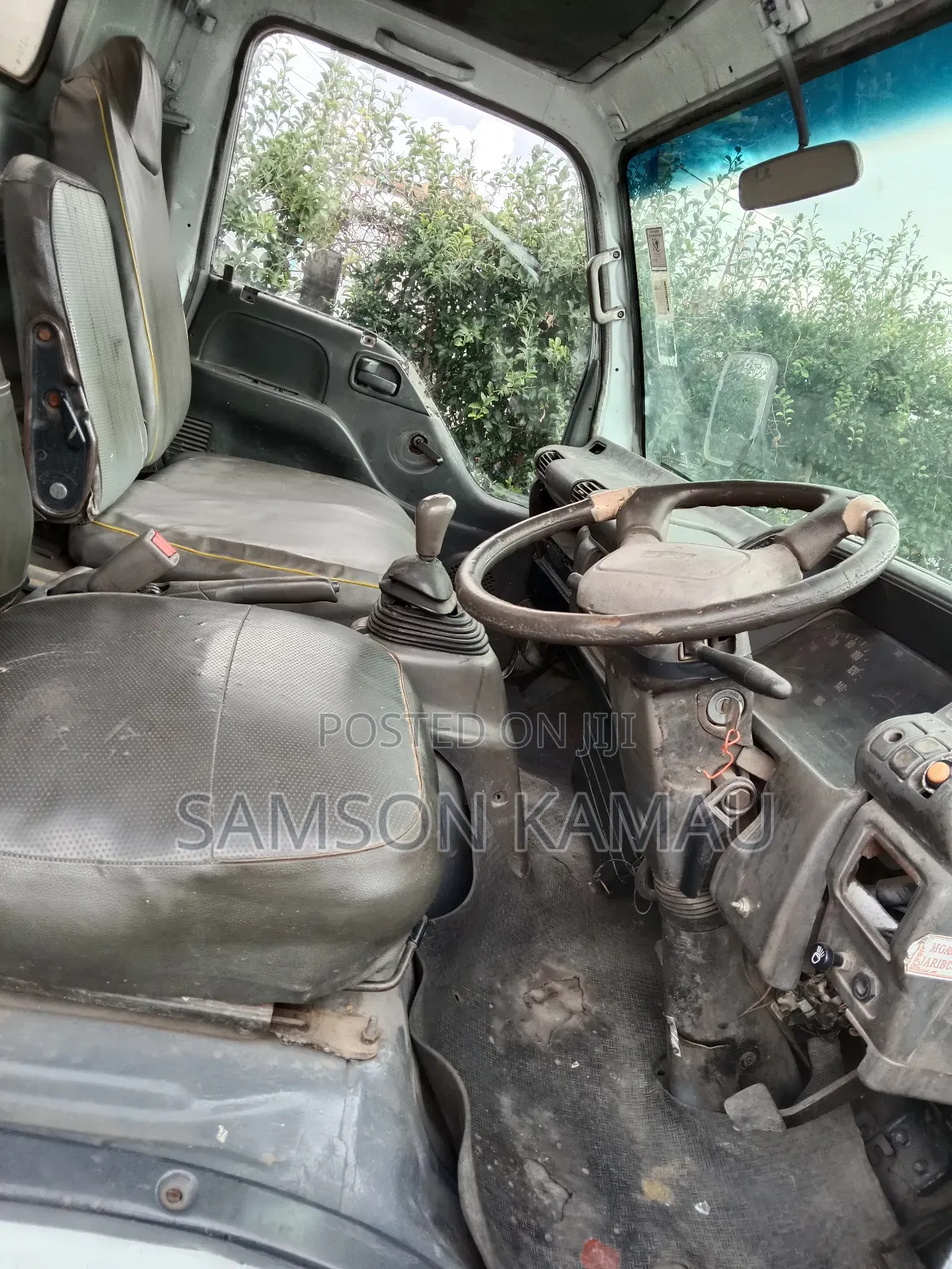 Isuzu NPR Canter