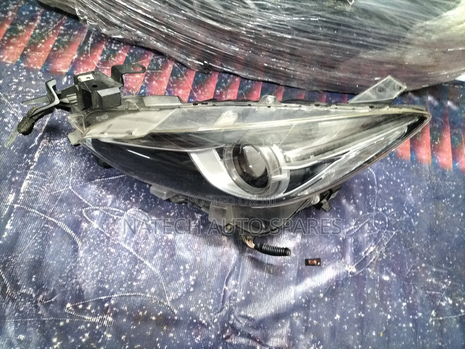 Mazda Axela 2017 Headlight Zenon (F)