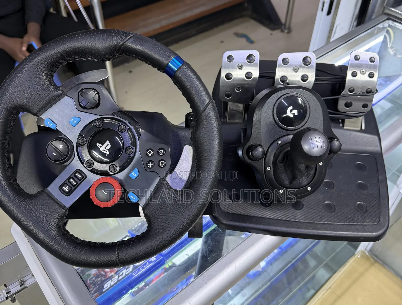 Ready to Play Complete Logitech 29 G 29 Racing Wheel