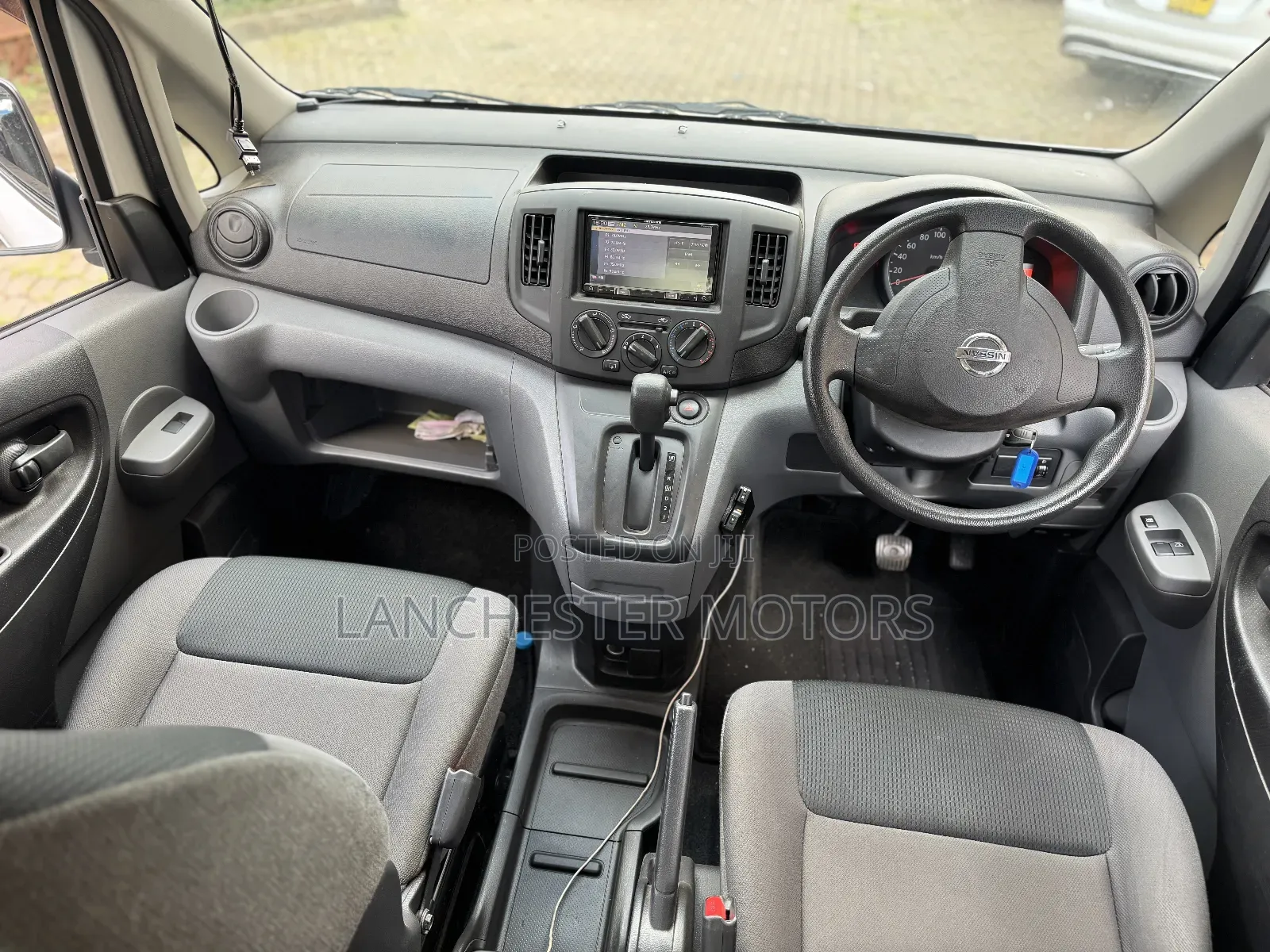 Nissan NV200 2018 White