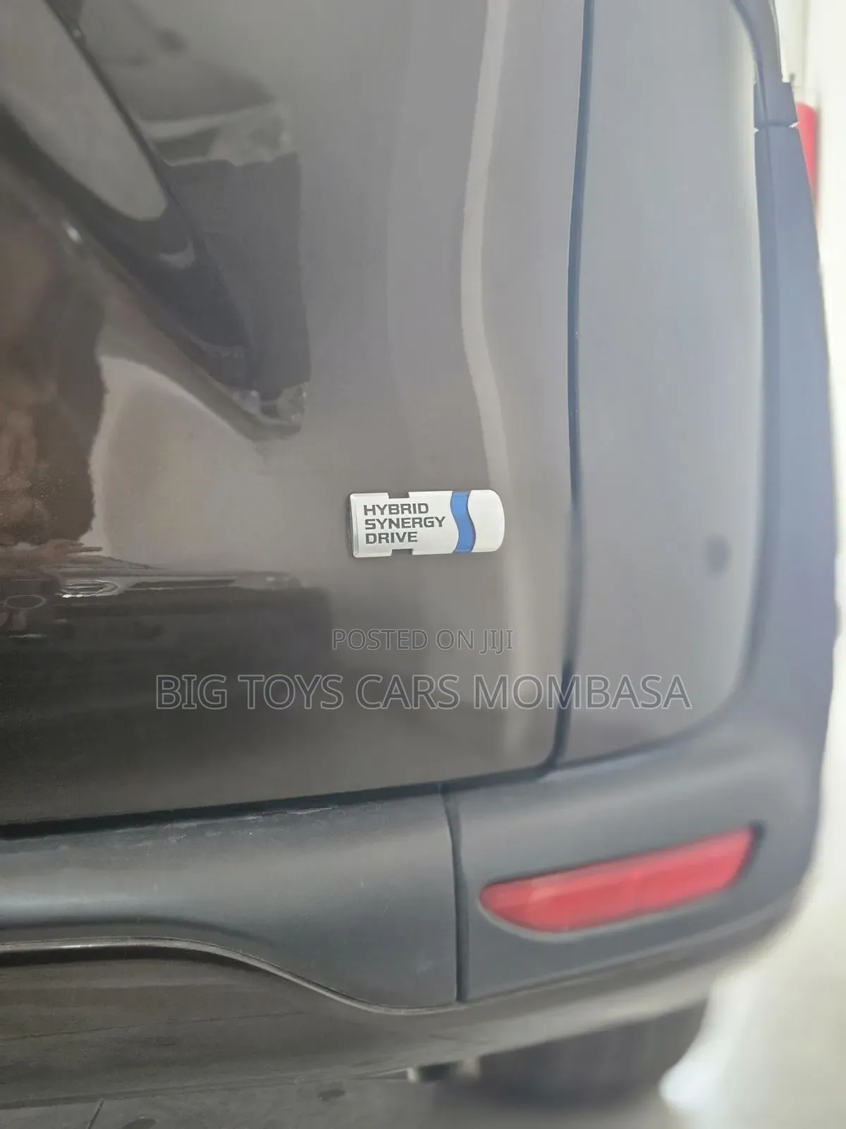 Toyota Sienta 2018 Brown