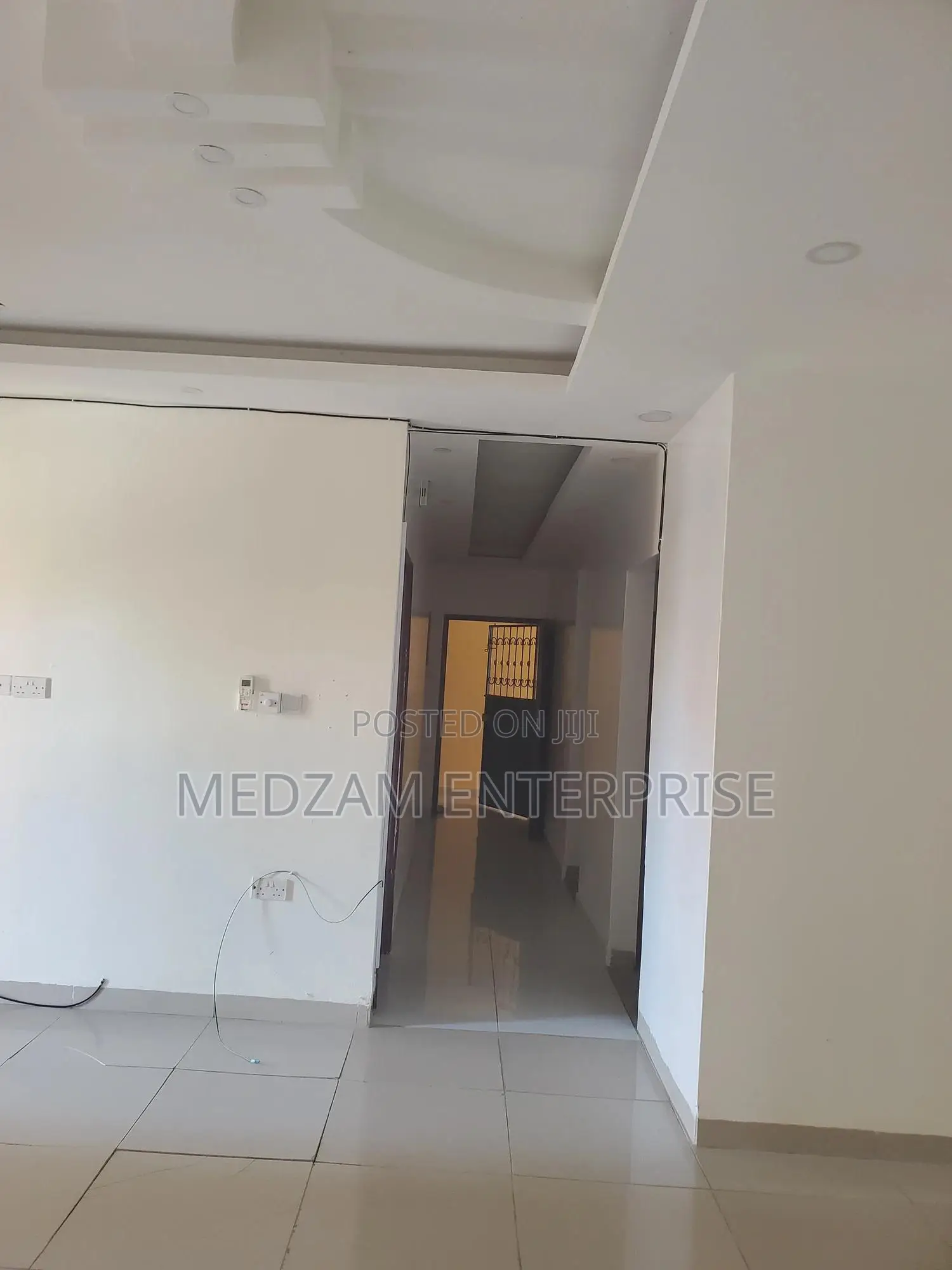 3bdrm Apartment in Noor Estate, Nyali Mkomani for rent