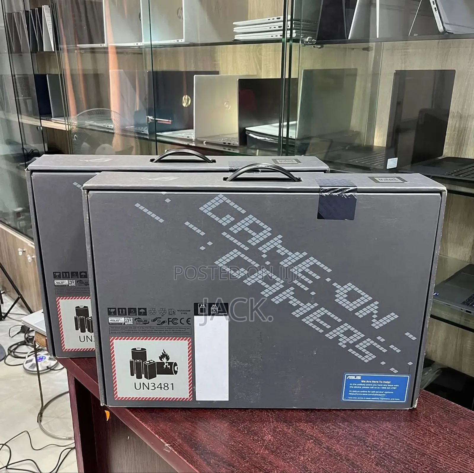 New Laptop Asus ROG Strix G17 64GB Intel Core Ultra 9 SSD 4T