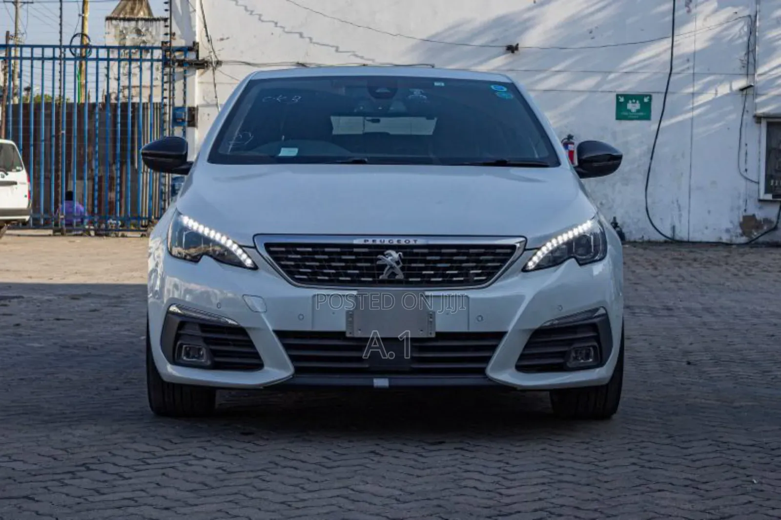 Peugeot 208 2018 White
