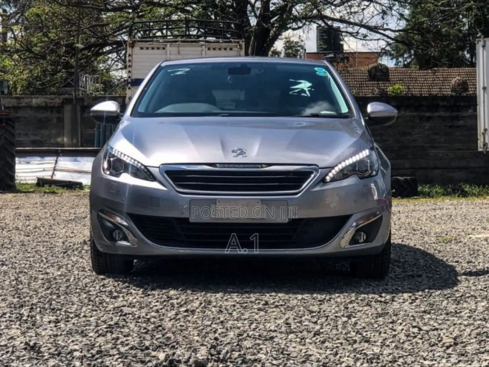 Peugeot 308 2018 Silver