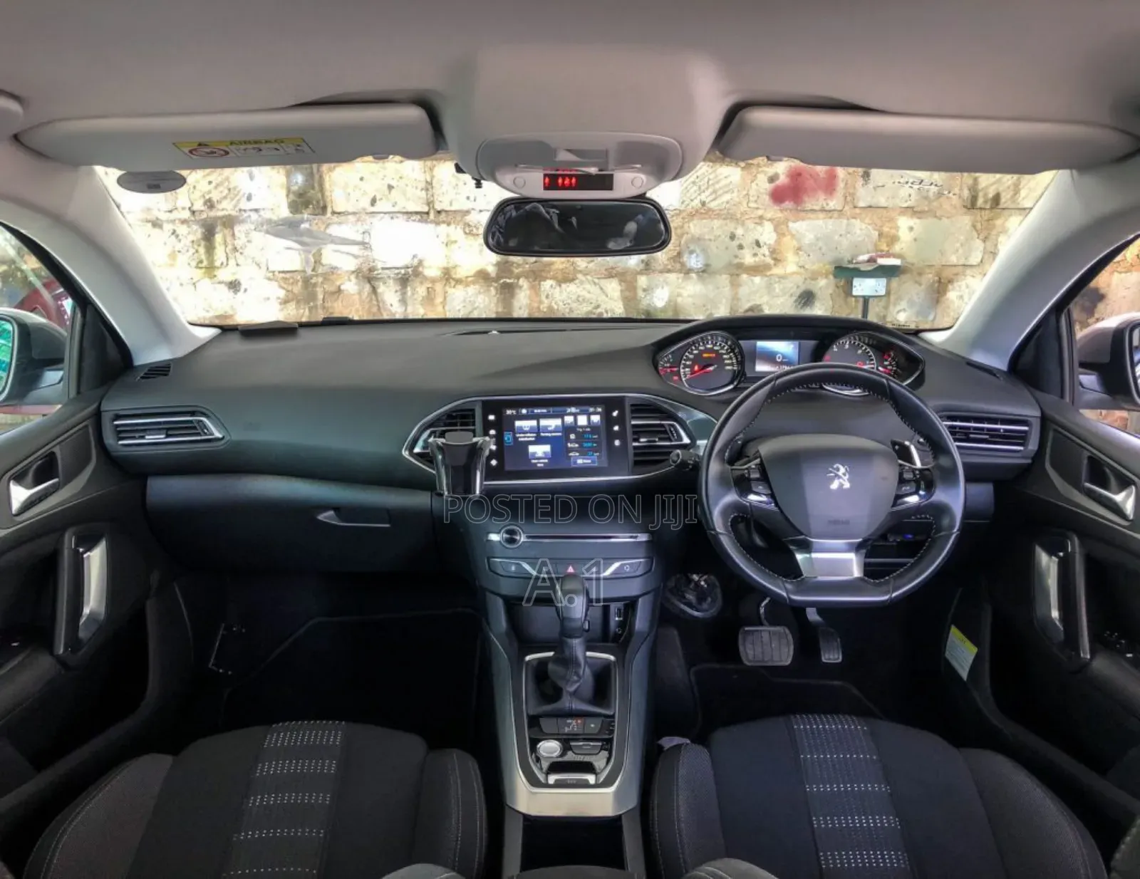 Peugeot 308 2018 Silver