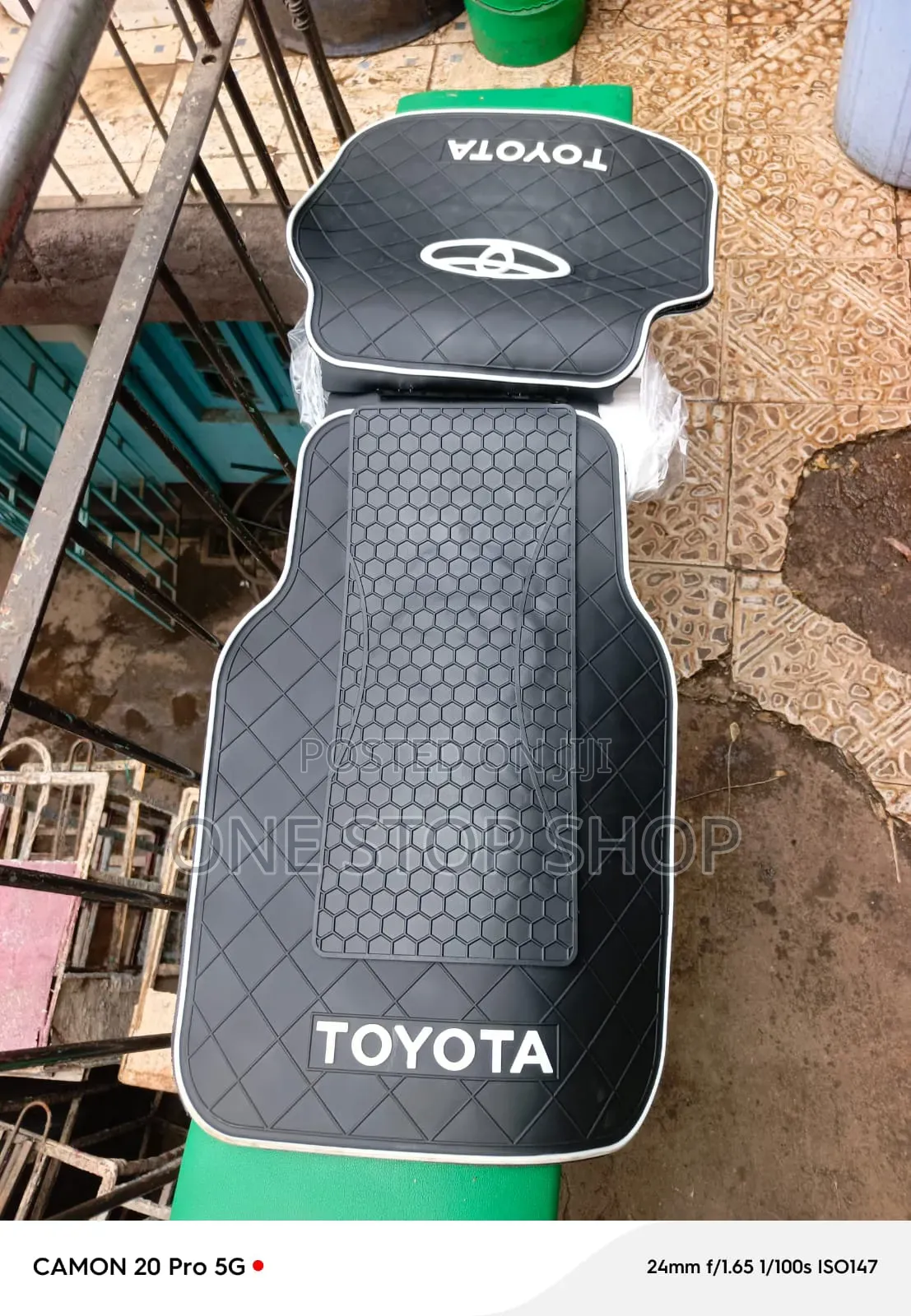 All Season Rubber Toyota Logo Floor Mats