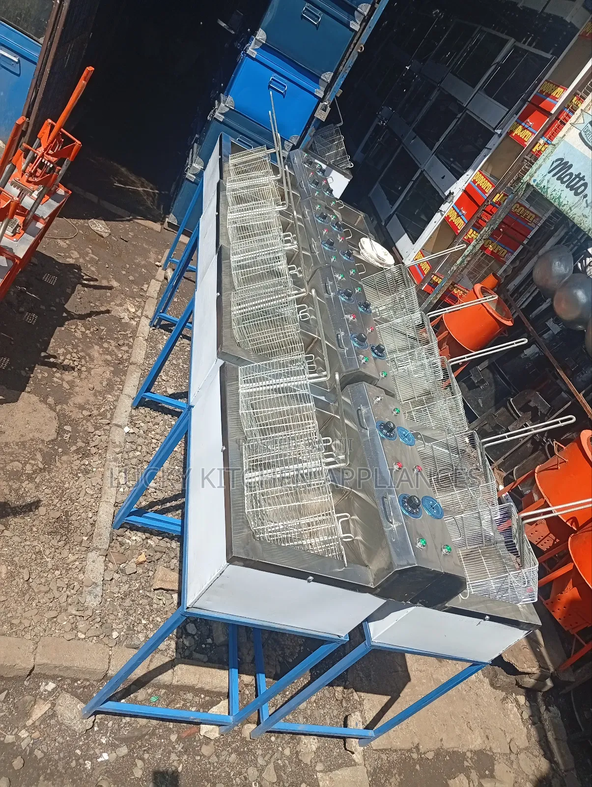 Heavy Gauge Stainless Steel Deep Double Chips Fryer.