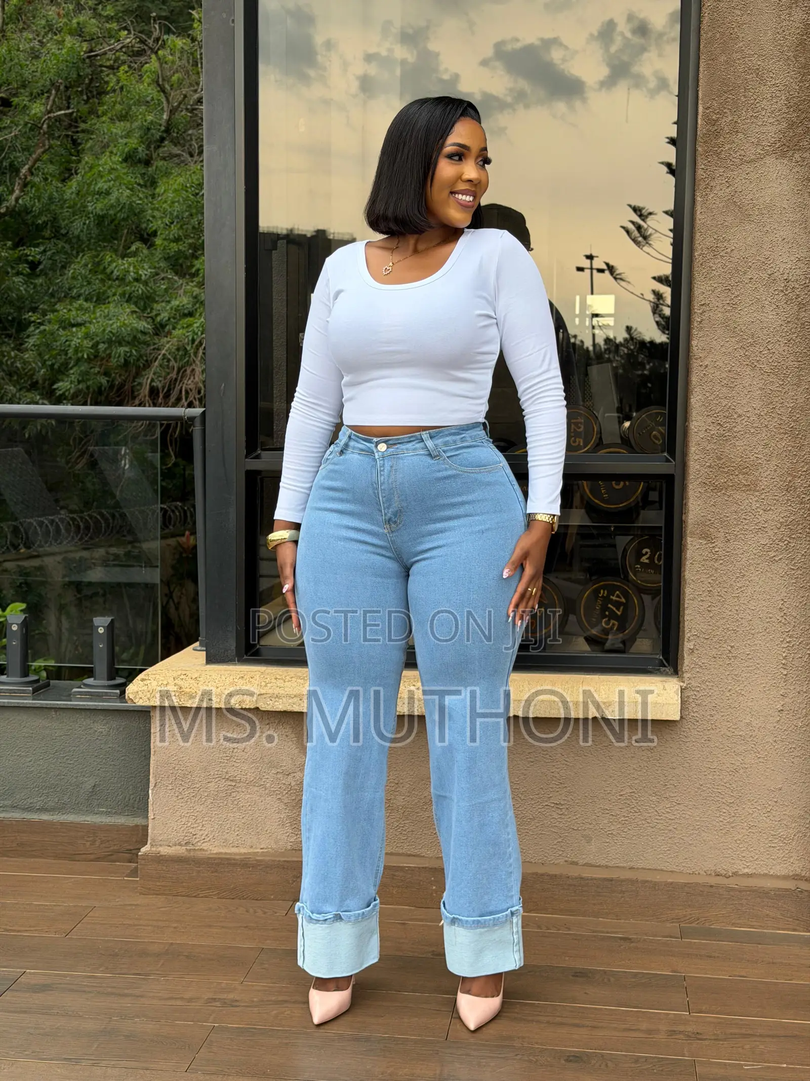 Ladies Cuffed Hem Mom Jeans