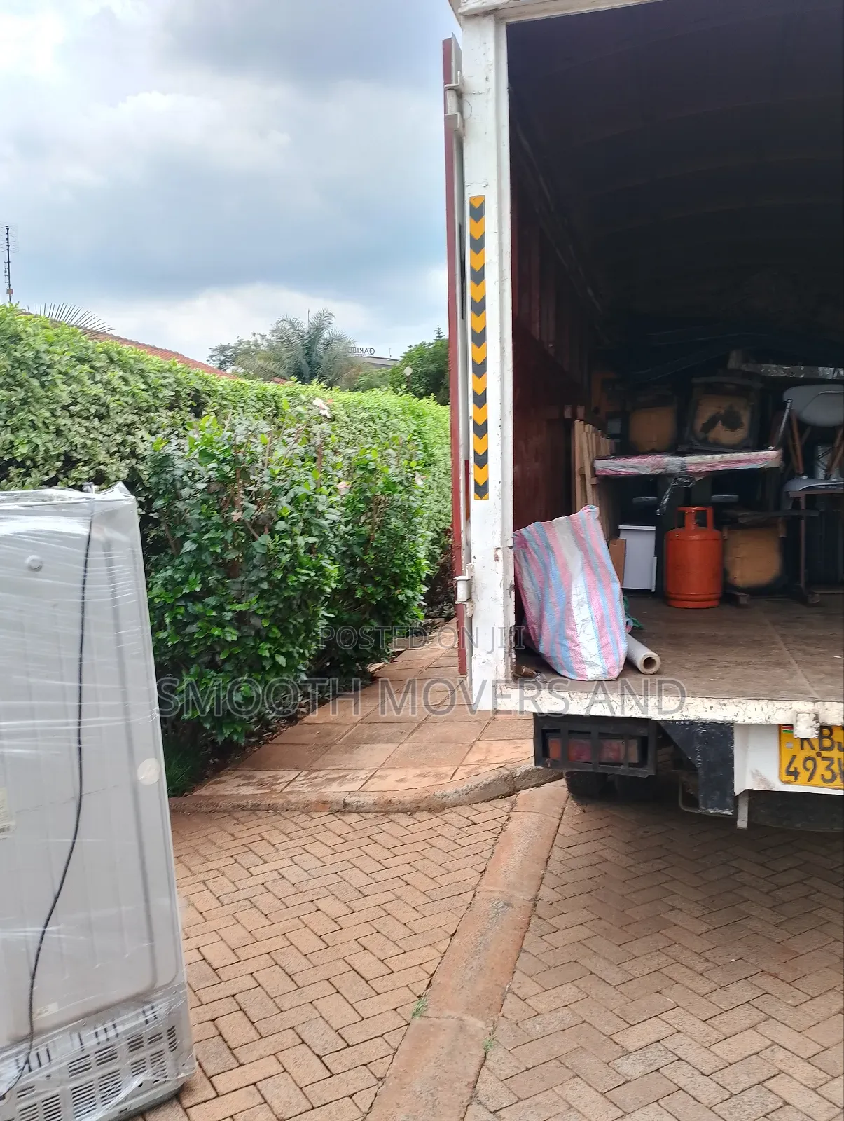 Transport/ Movers Services From Meru to Nairobi