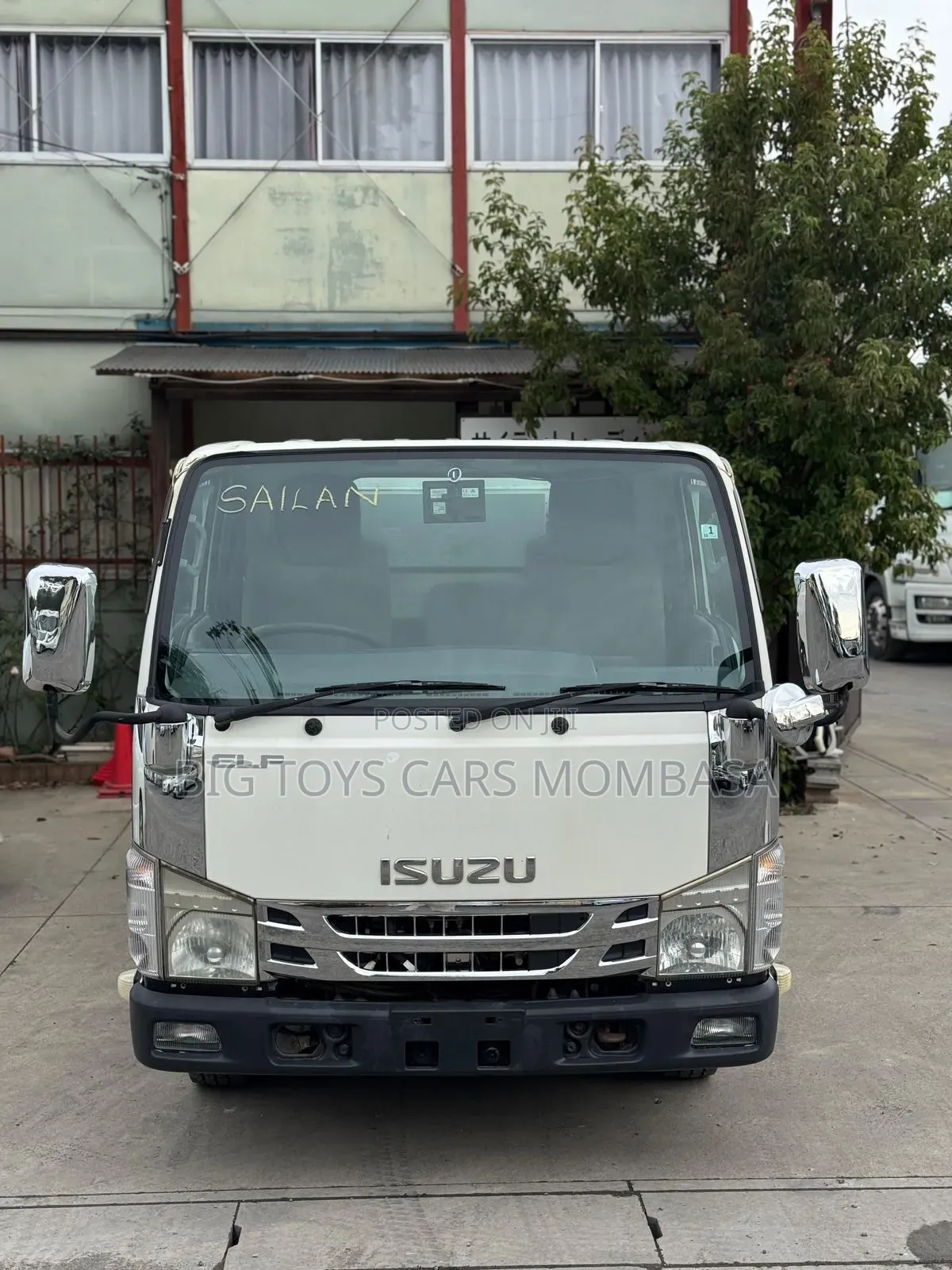 Isuzu Elf NKR Refrigerator Body