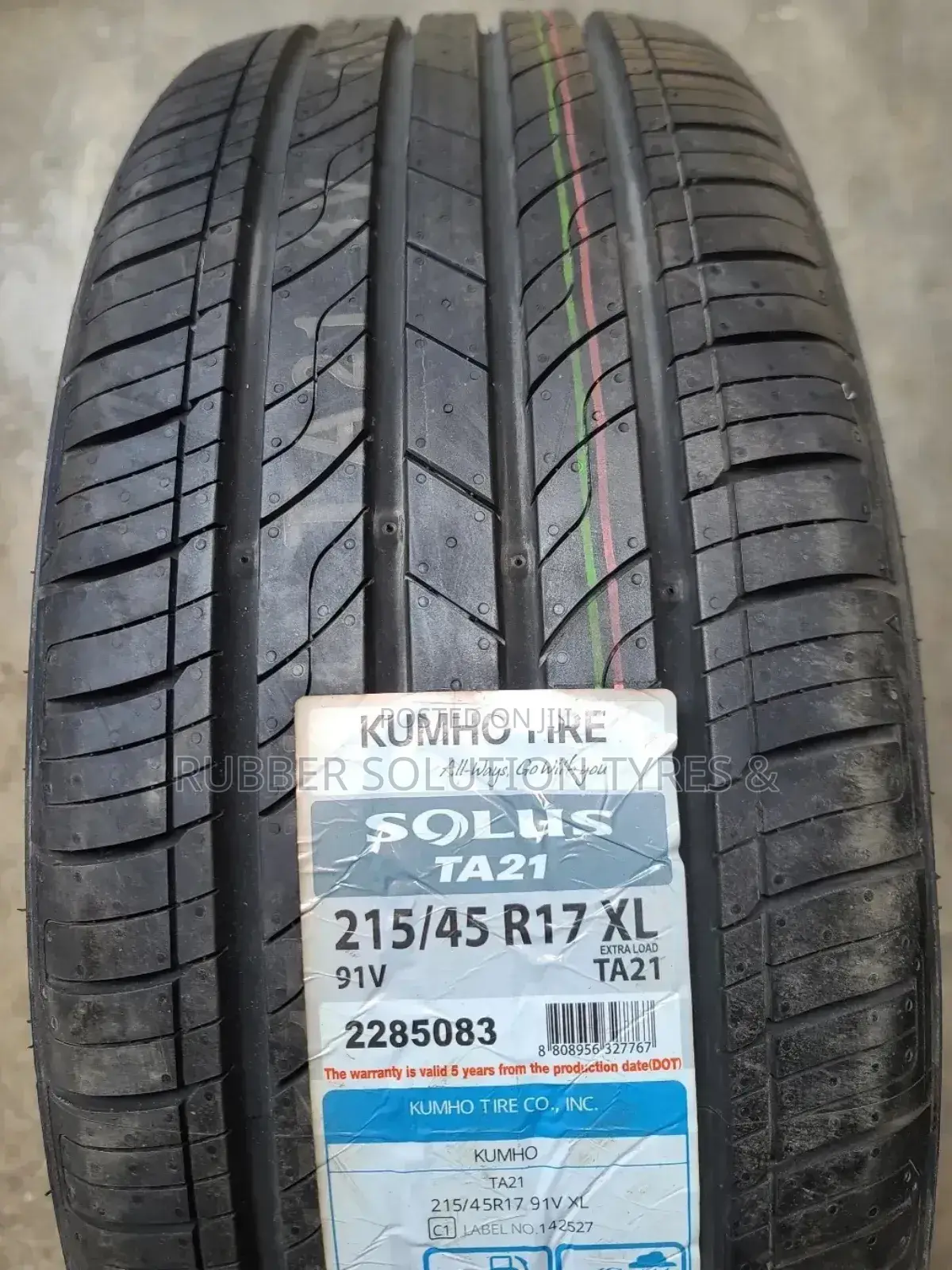 215/45r17 Kumho Tires 91v X/L Solus Ta21 [Made In Korea ]