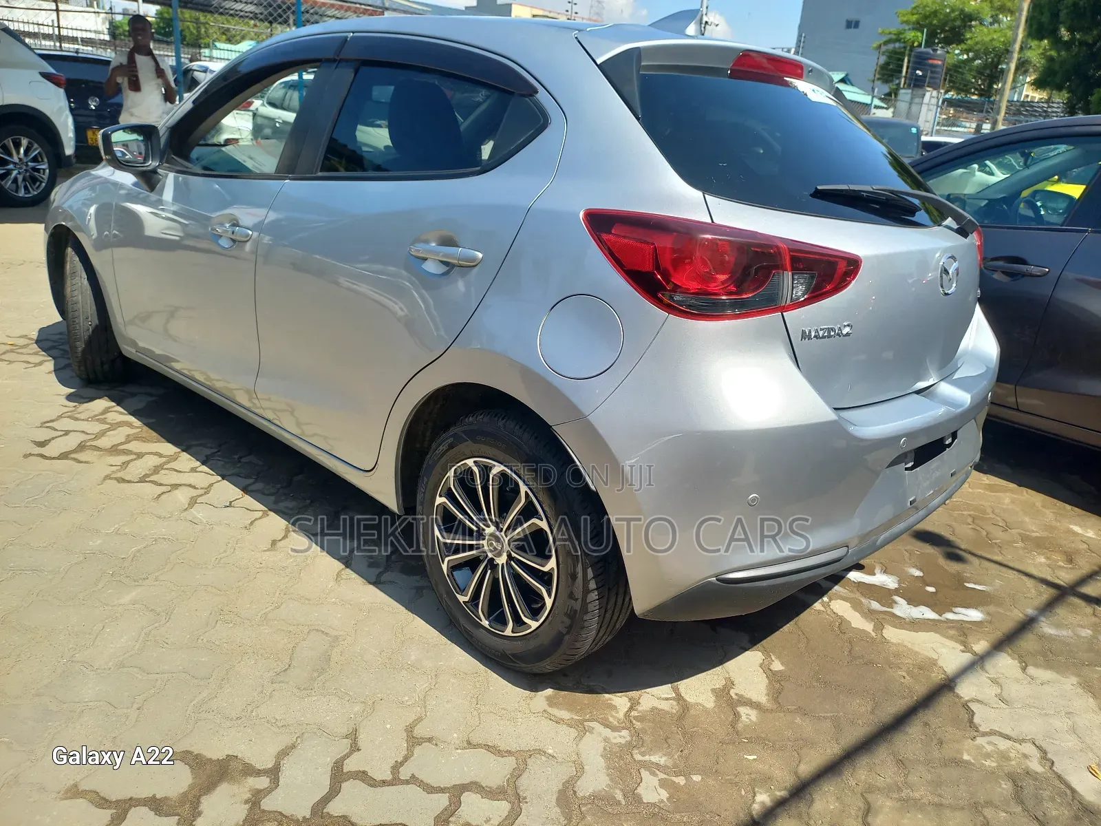 Mazda 2 2020 Silver