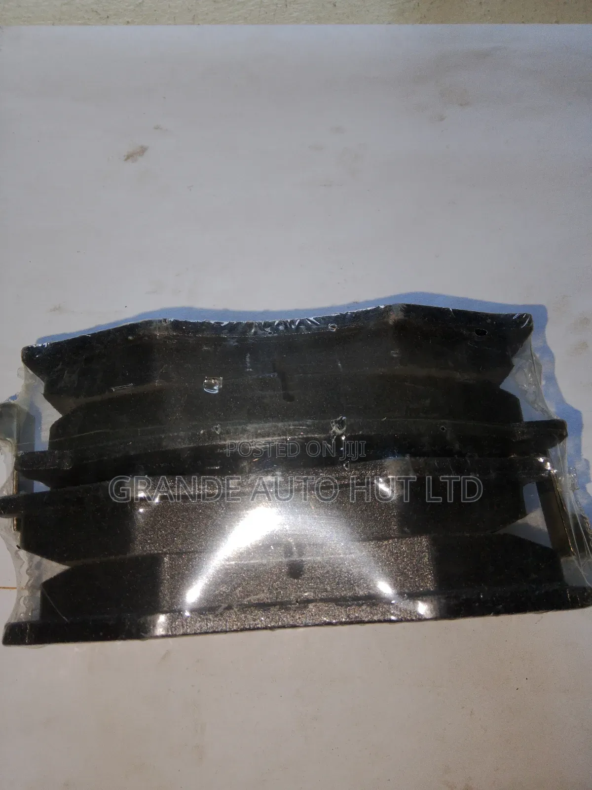 Brake Pads for Nissan E24