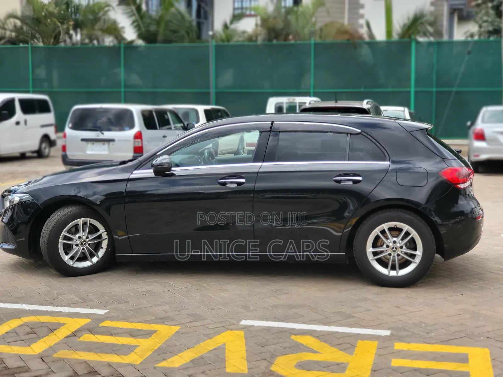 Mercedes-Benz A-Class 2018 Black