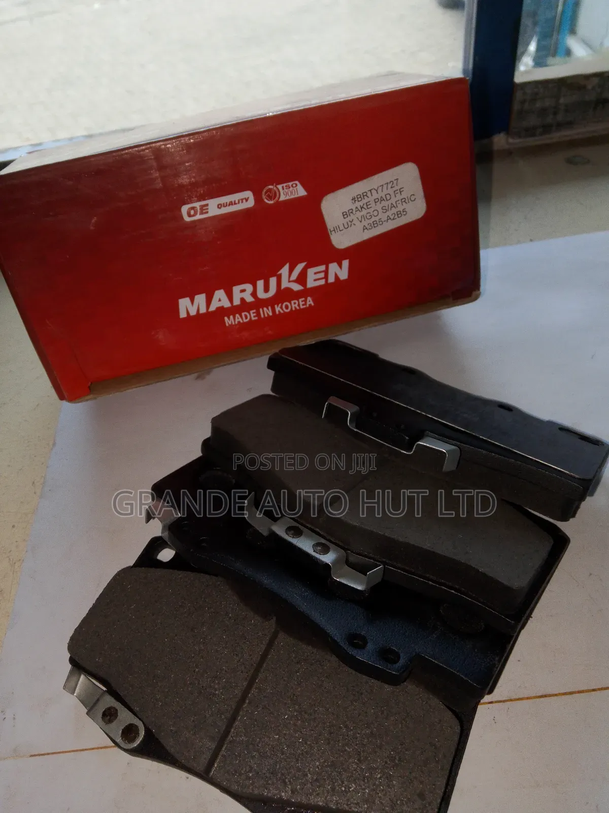 Front Brake Pads for Toyota Hilux Vigo S/Afric (Maruken Brand)