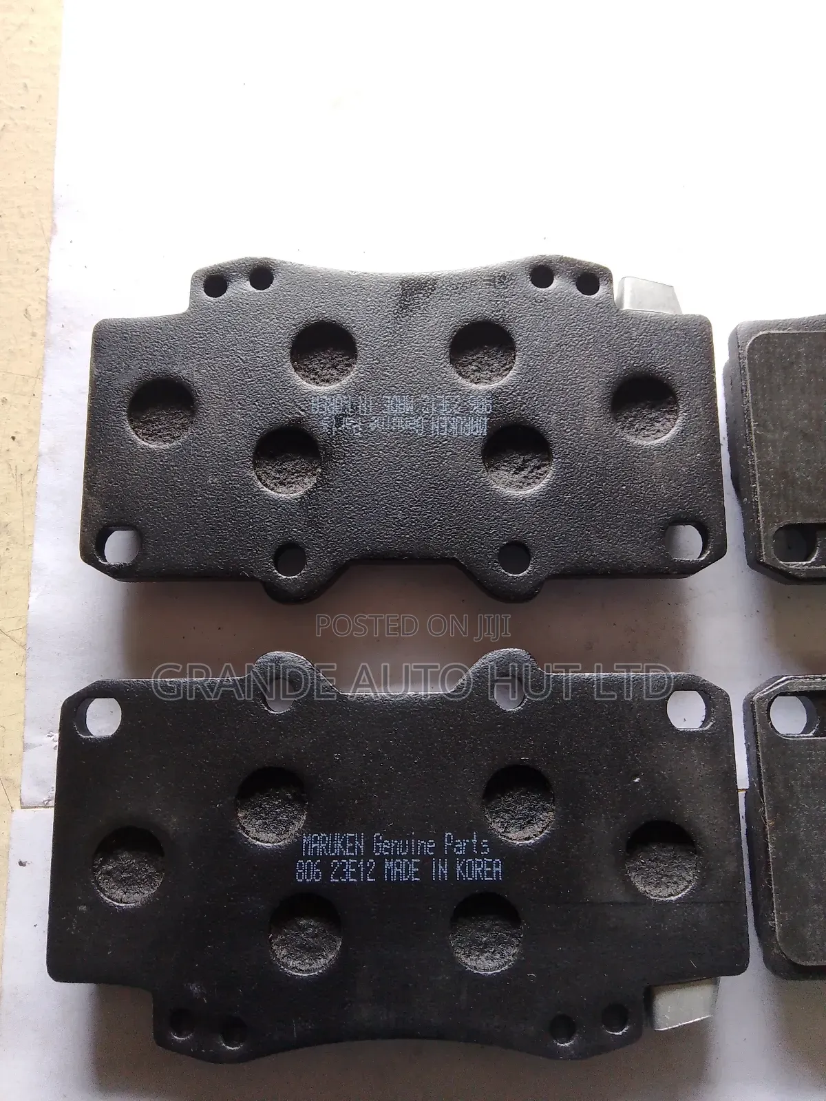 Front Brake Pads for Toyota Hilux Vigo S/Afric (Maruken Brand)
