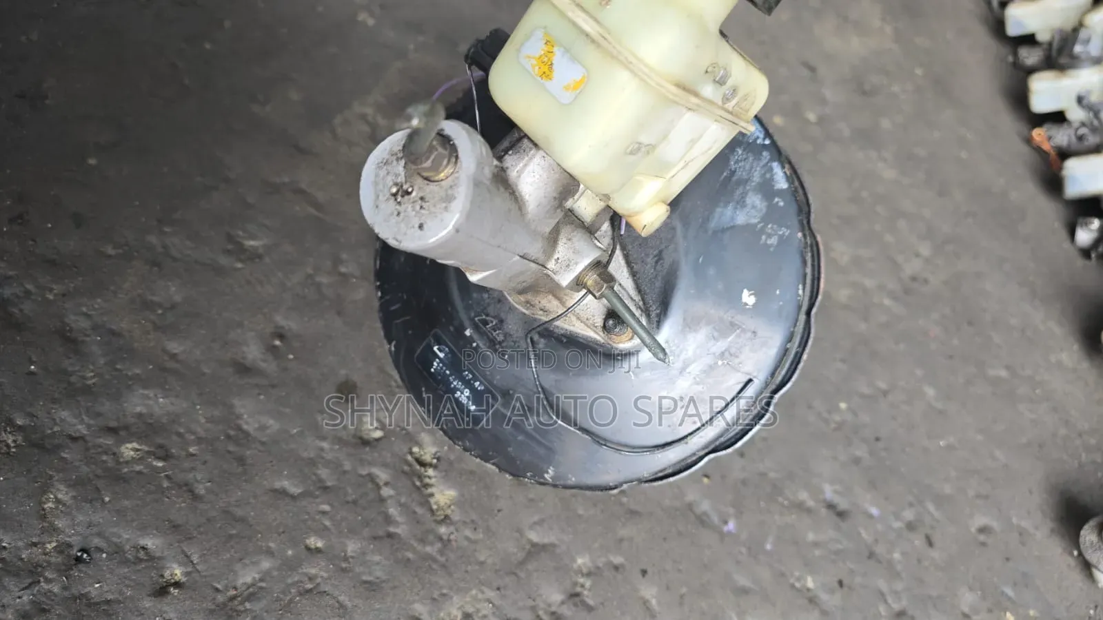 Mazda Tribute Brake Booster and Brake Master Cylinder Complete