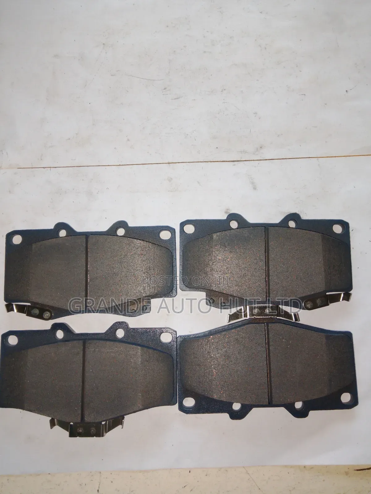 Front Brake Pads for Toyota Hilux S/Africa (Asimco Brand)