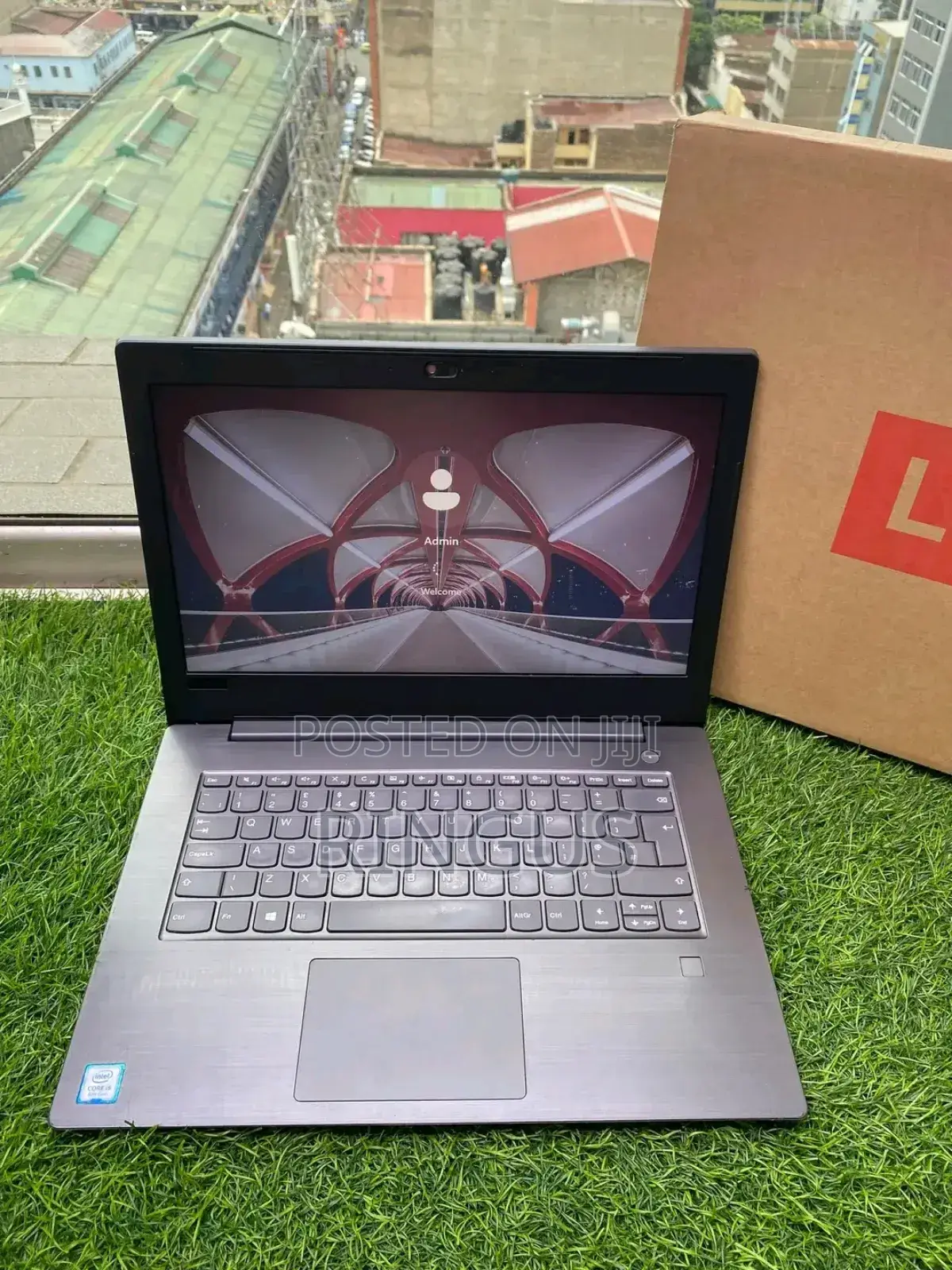 New Laptop Lenovo V330 8GB Intel Core i5 SSD 256GB