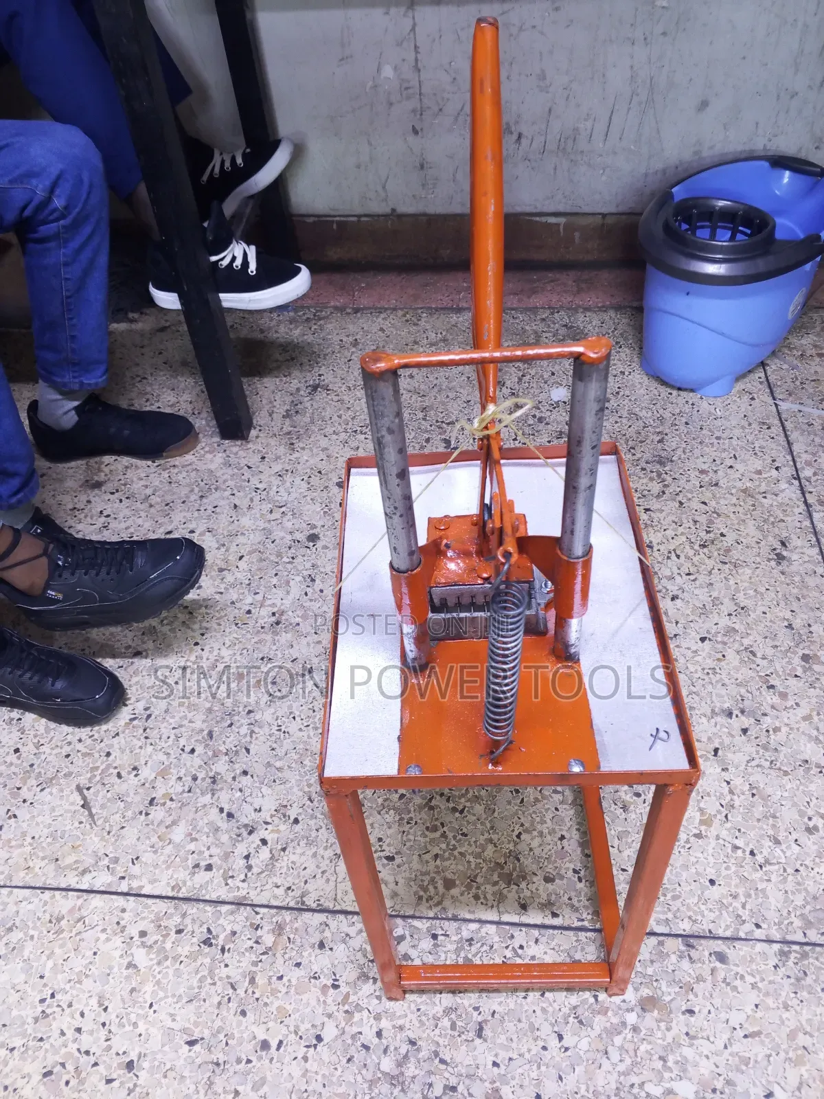 Stainless Steel Chips Cutter Machine
