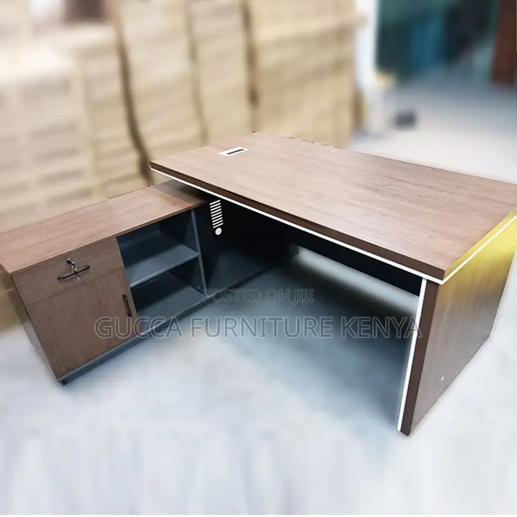 1.8 Maters Executive Director's Office Desk