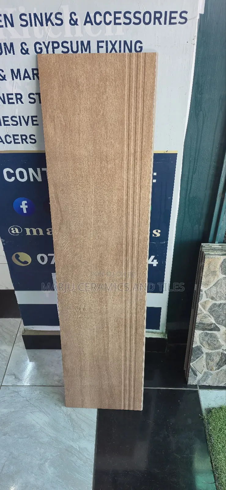 Woodlook Porcelain Stairs Tile