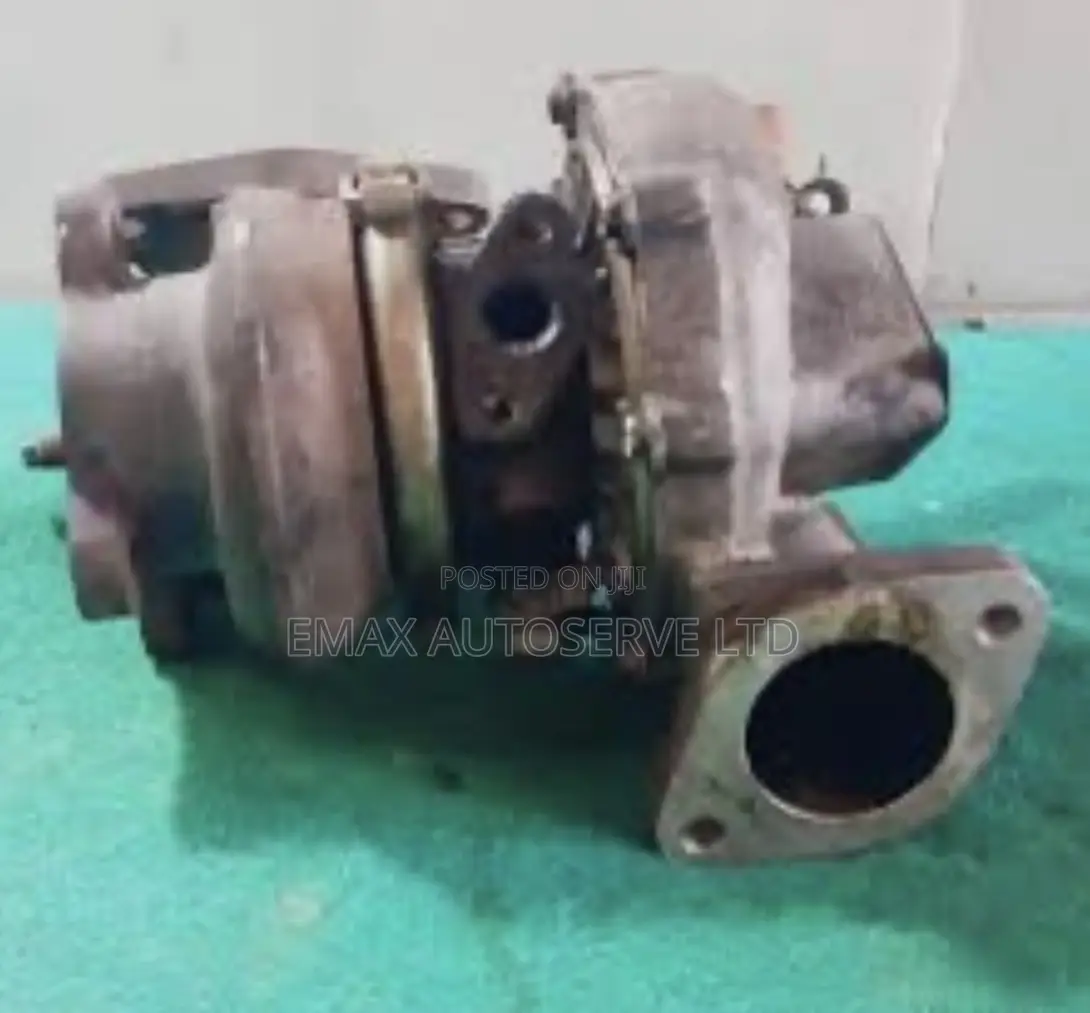 Nissan Caravan E25 (Nguruwe) Turbo New Model