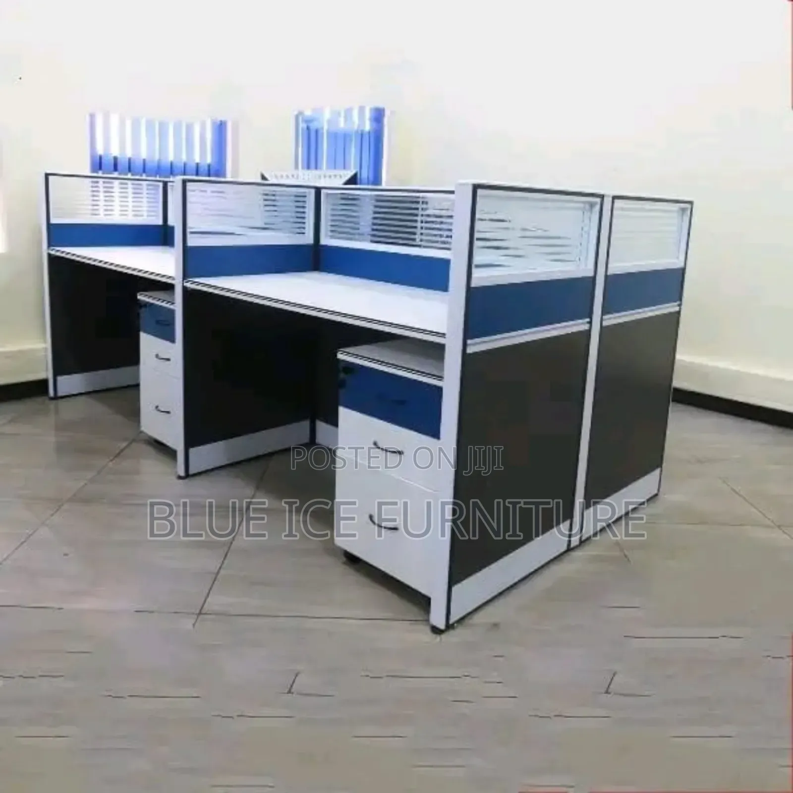 Imported 4 Way Working Station