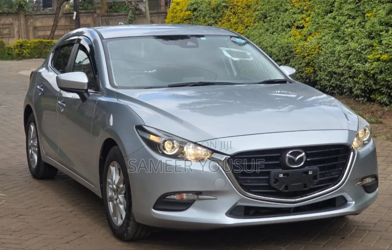 Mazda Axela 2018 Silver