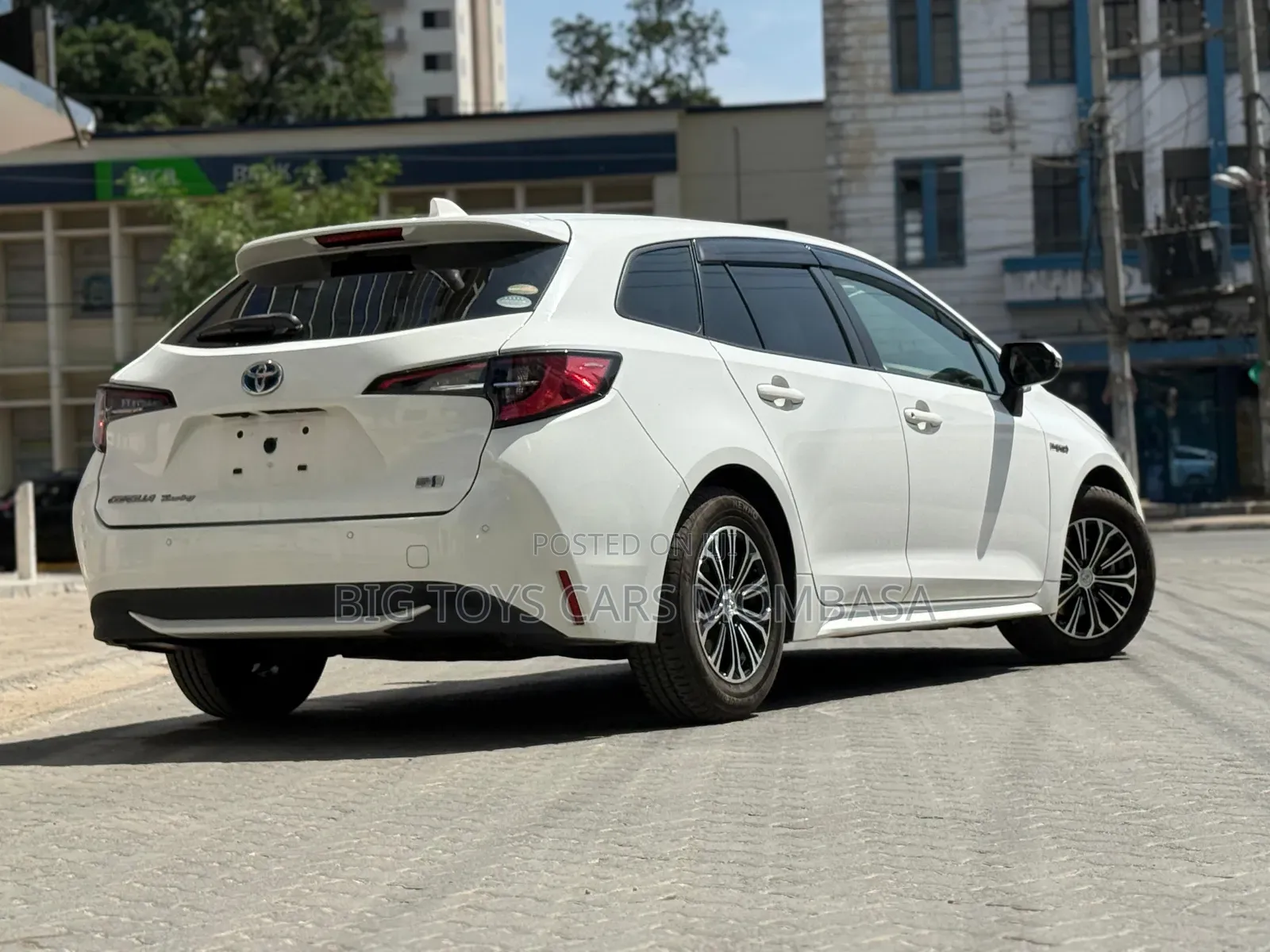 Toyota Corolla Hatchback 2020 White