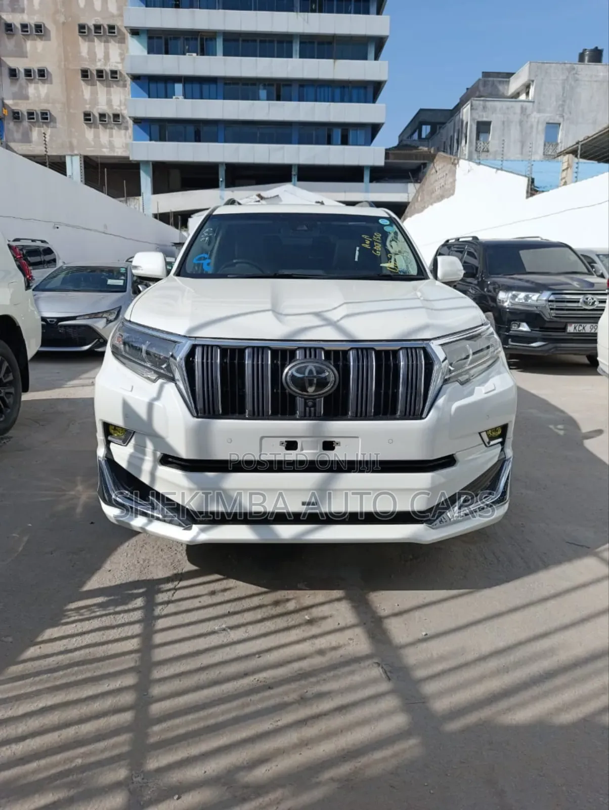 Toyota Land Cruiser Prado 2.8 2019 White