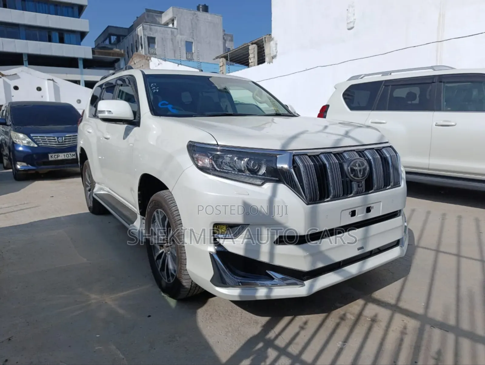 Toyota Land Cruiser Prado 2.8 2019 White