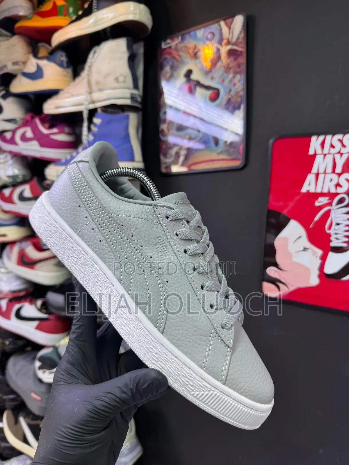 Grey Puma Suede Classic
Sizes: _40 41 42 43 44 45_
