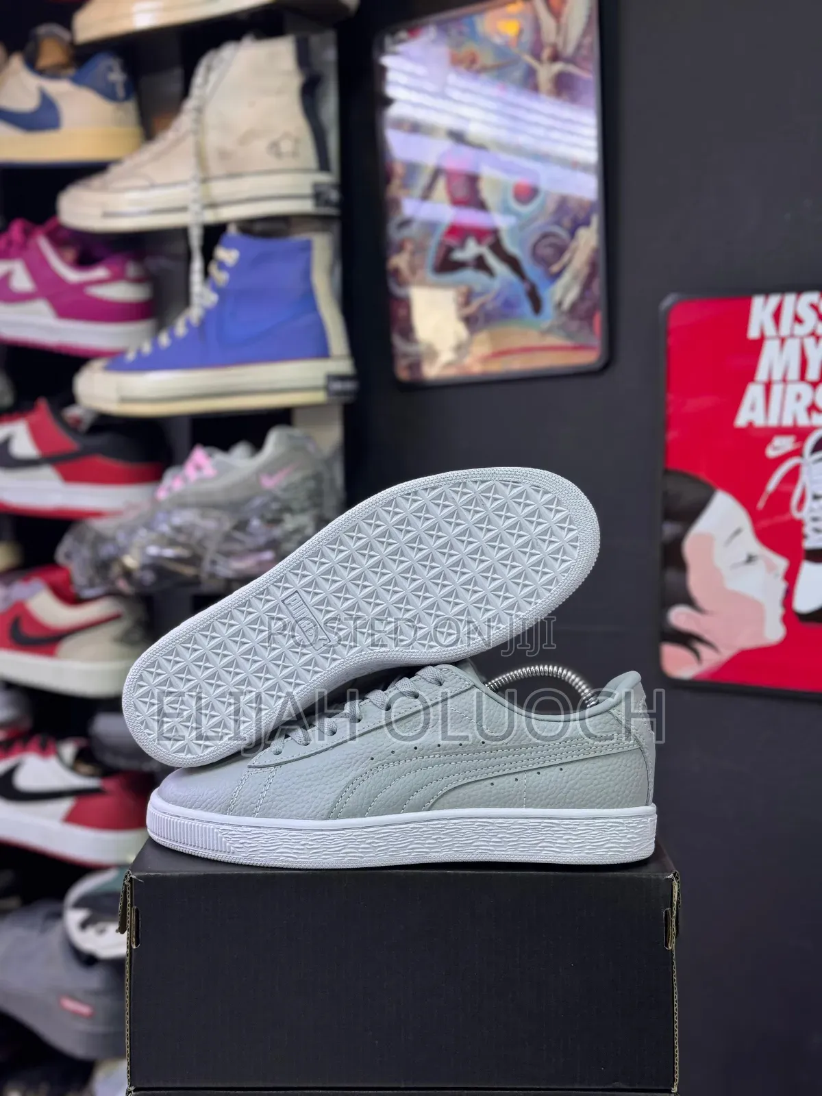 Grey Puma Suede Classic
Sizes: _40 41 42 43 44 45_