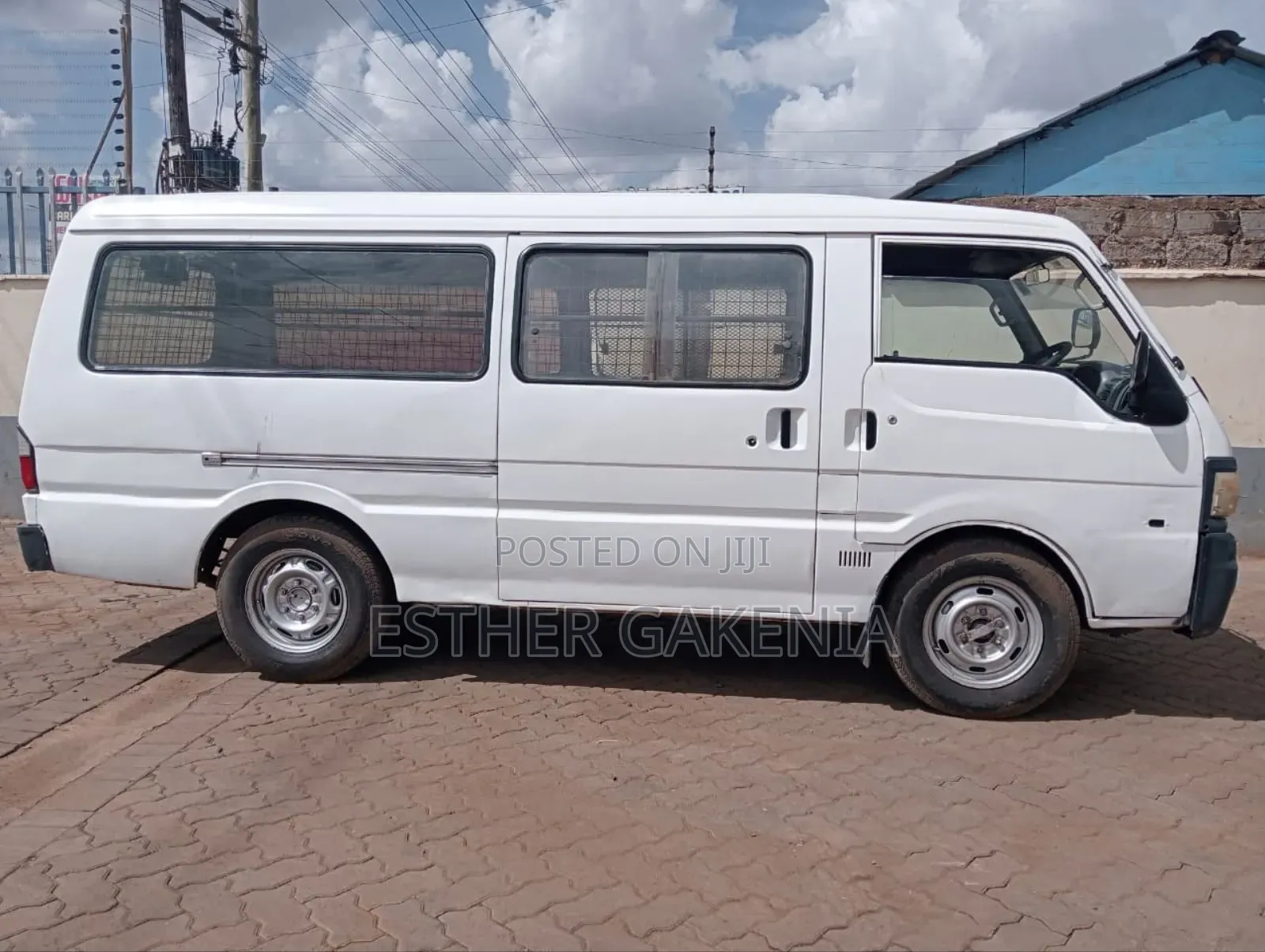 Mitsubishi Delica 2006 White