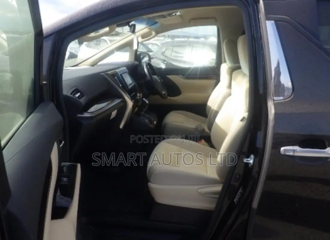 Toyota Vellfire 2018