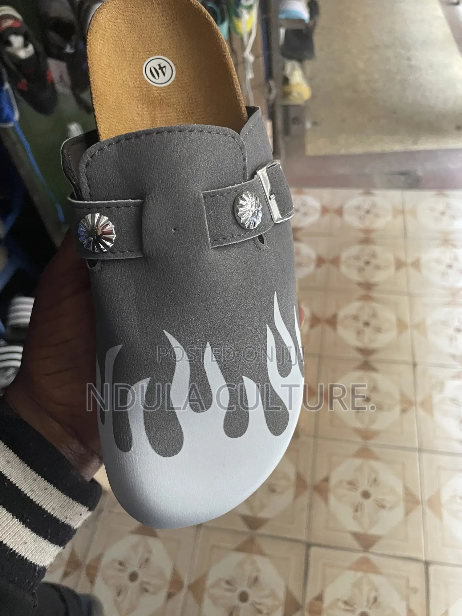 Clogs Trending Flame