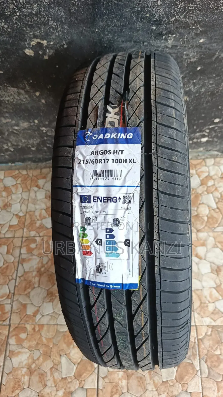 215/60 R17 Roadking
