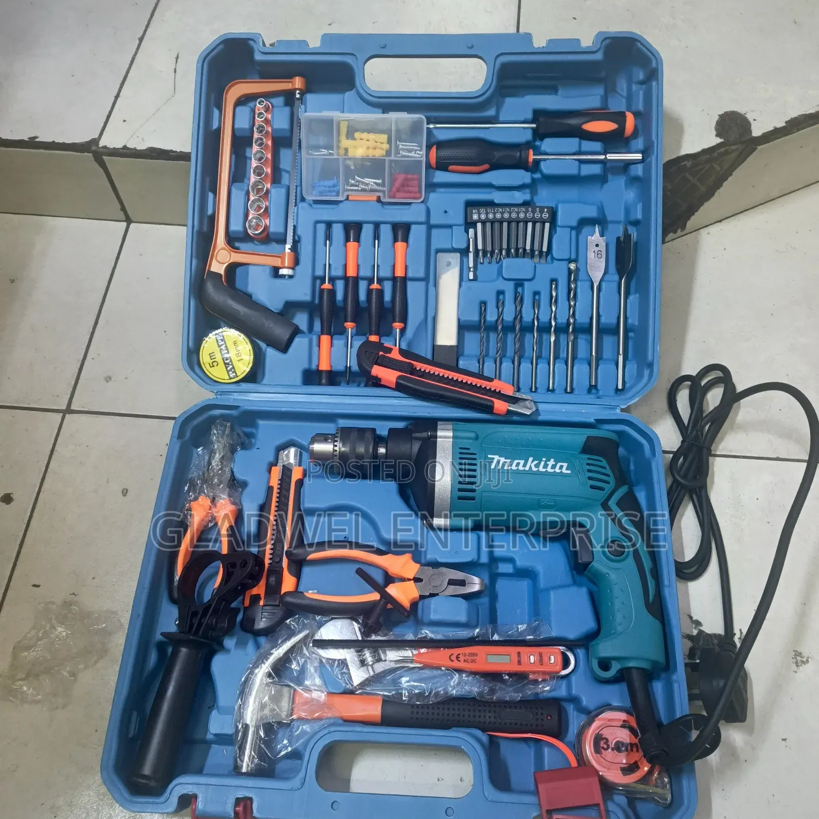 Makita Impact Drill Set