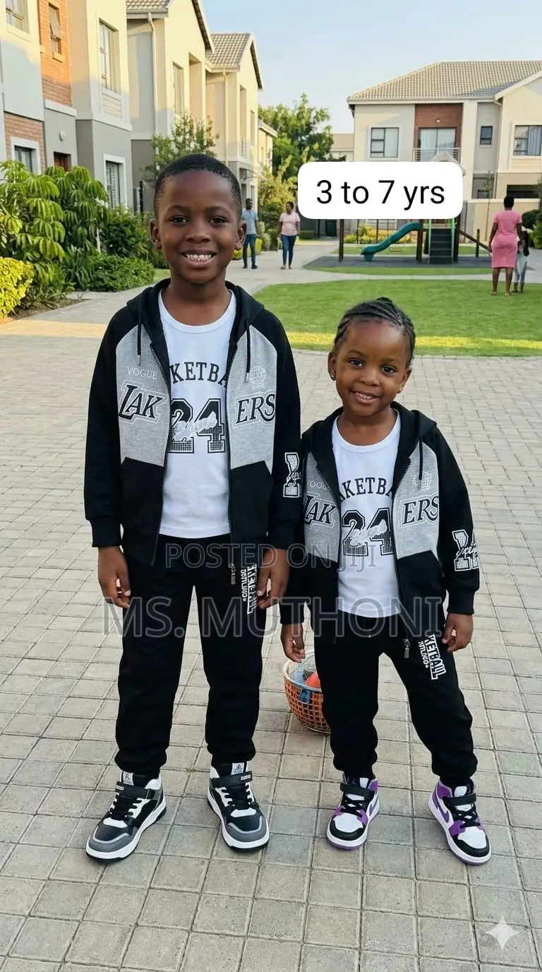 Quality Unisex Kids 3 Piece Tracksuits (3-7 Yrs )