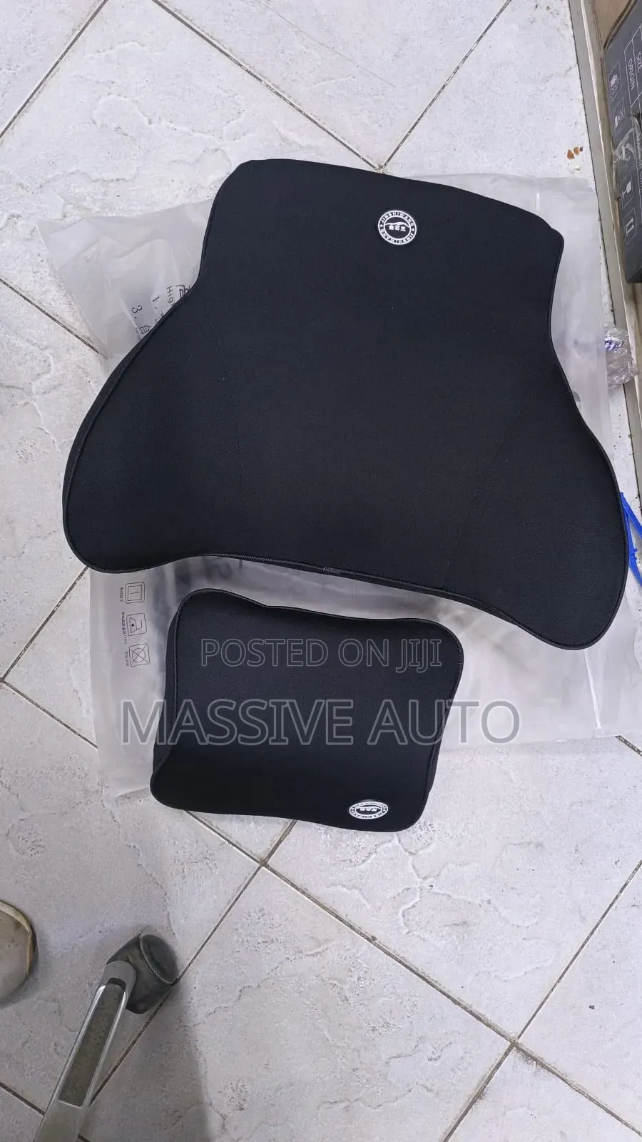 Universal Car Neck Pillow/ Neck Back Rest Pillow/ Neck Pillow