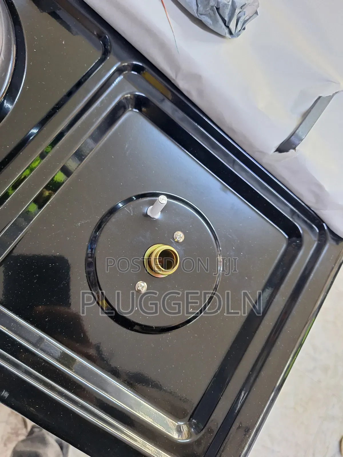 Nunix Kz- 560- 3gas + 1electric 50×55 Cooker.