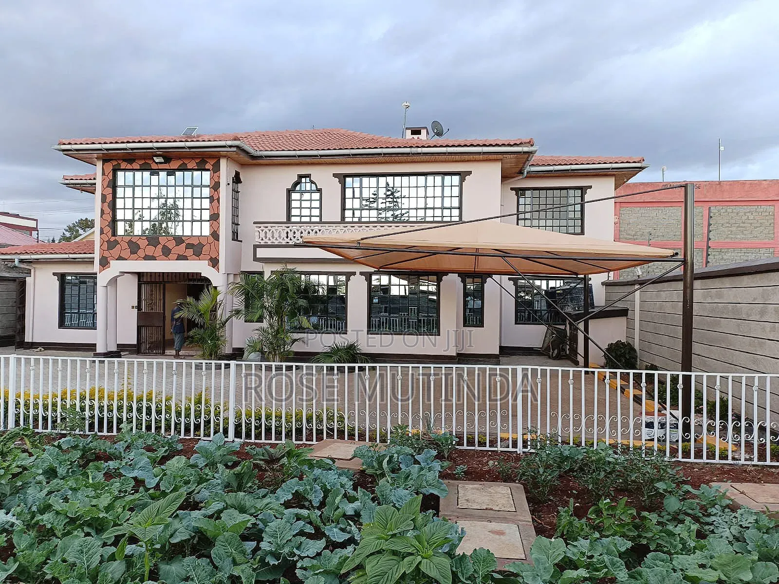 Furnished 9bdrm Bungalow in Kitengela for sale