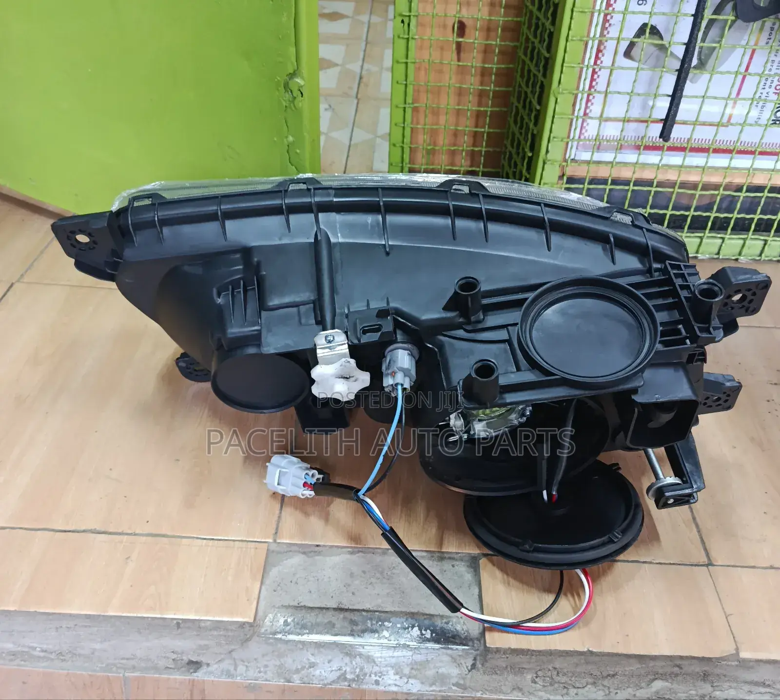 Head Lamp / Head Light Hino 500