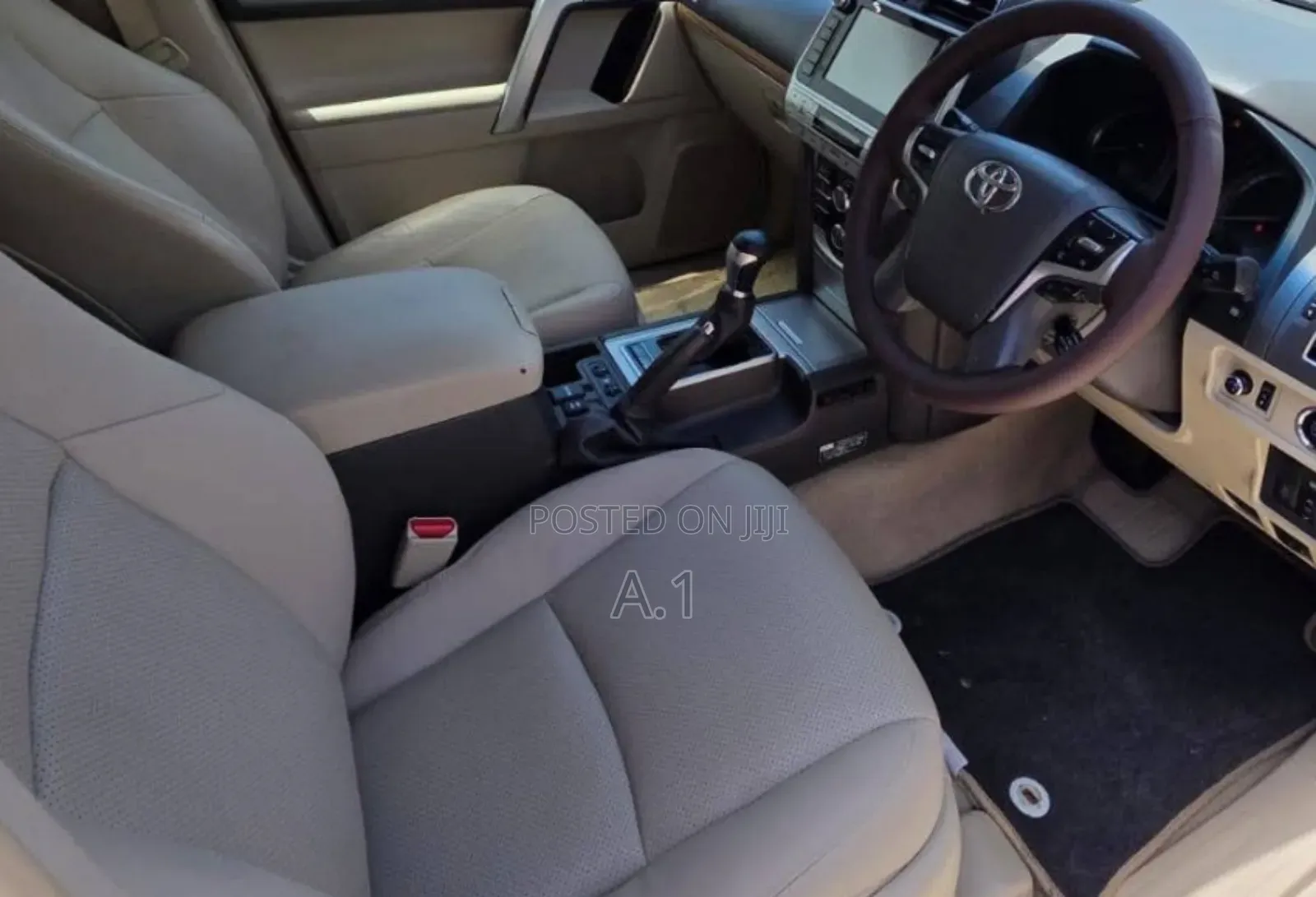 Toyota Land Cruiser Prado 2.8 2019 Silver