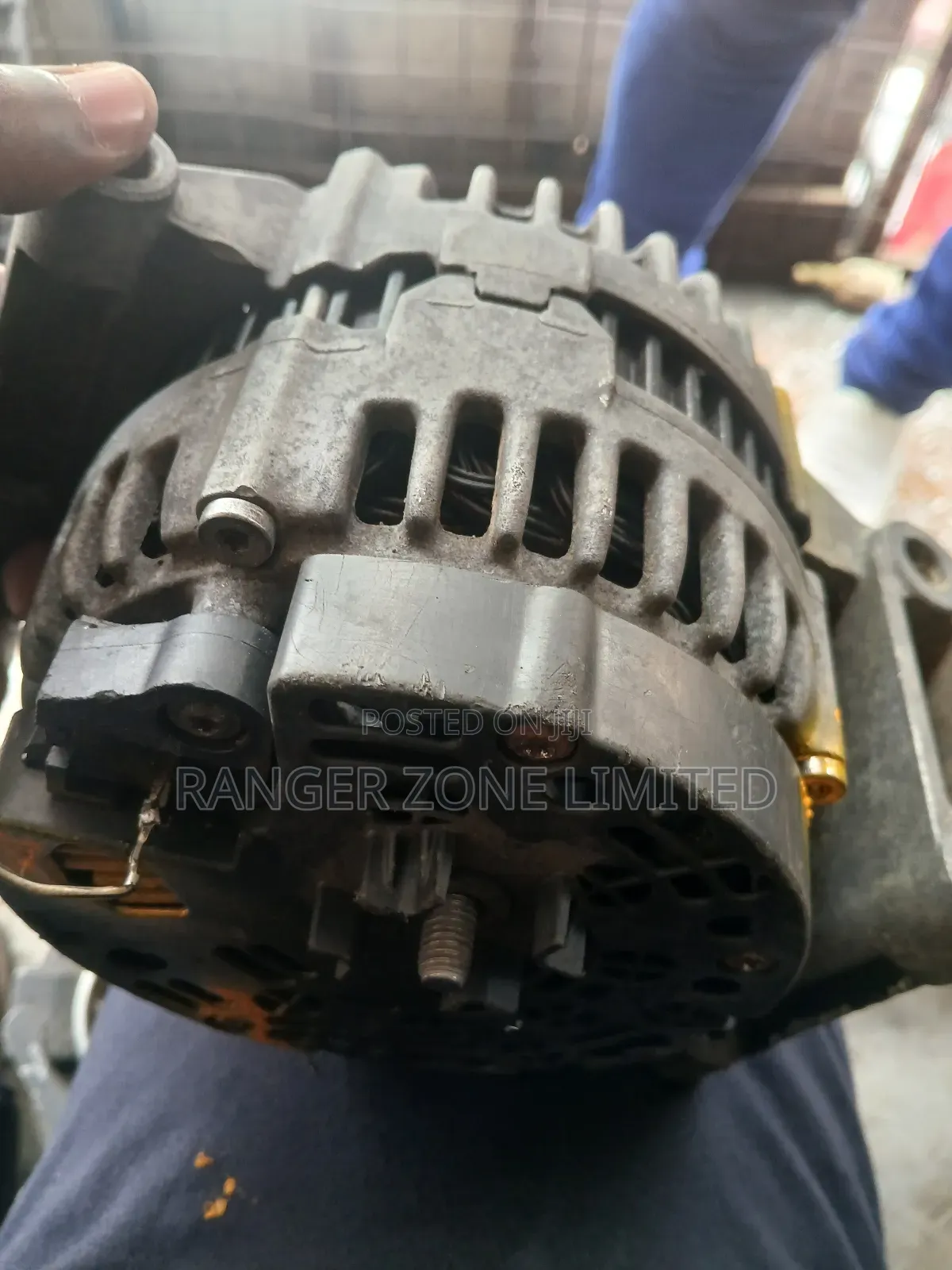 Mitsubishi Pajero Alternator