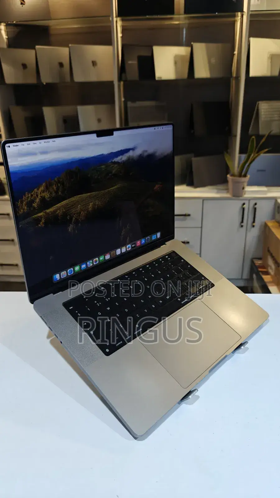 Laptop Apple MacBook Pro 2023 M2 Pro 16-inch 16GB Apple M2 SSD 512GB