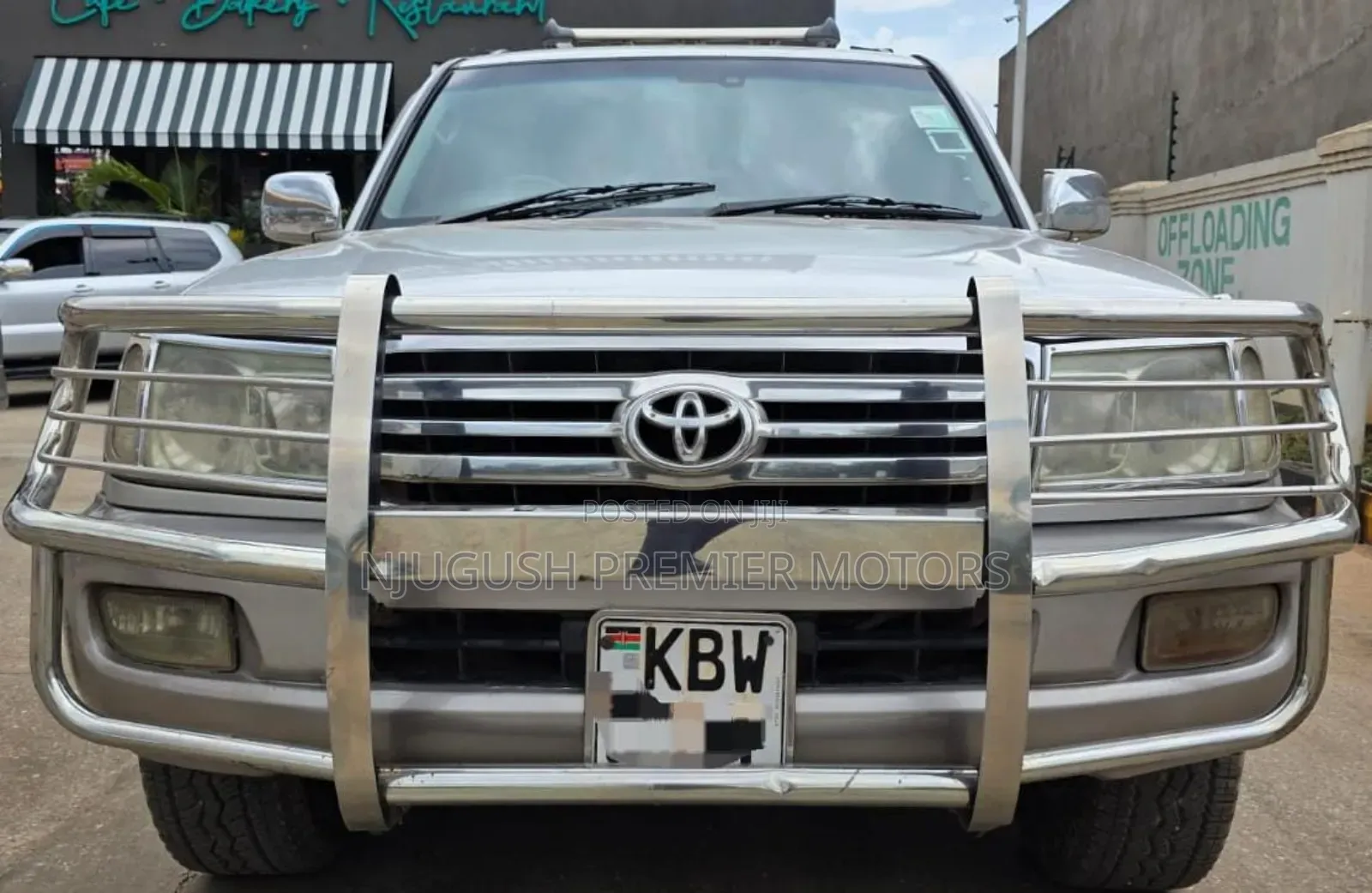 Toyota Land Cruiser 2006 Silver