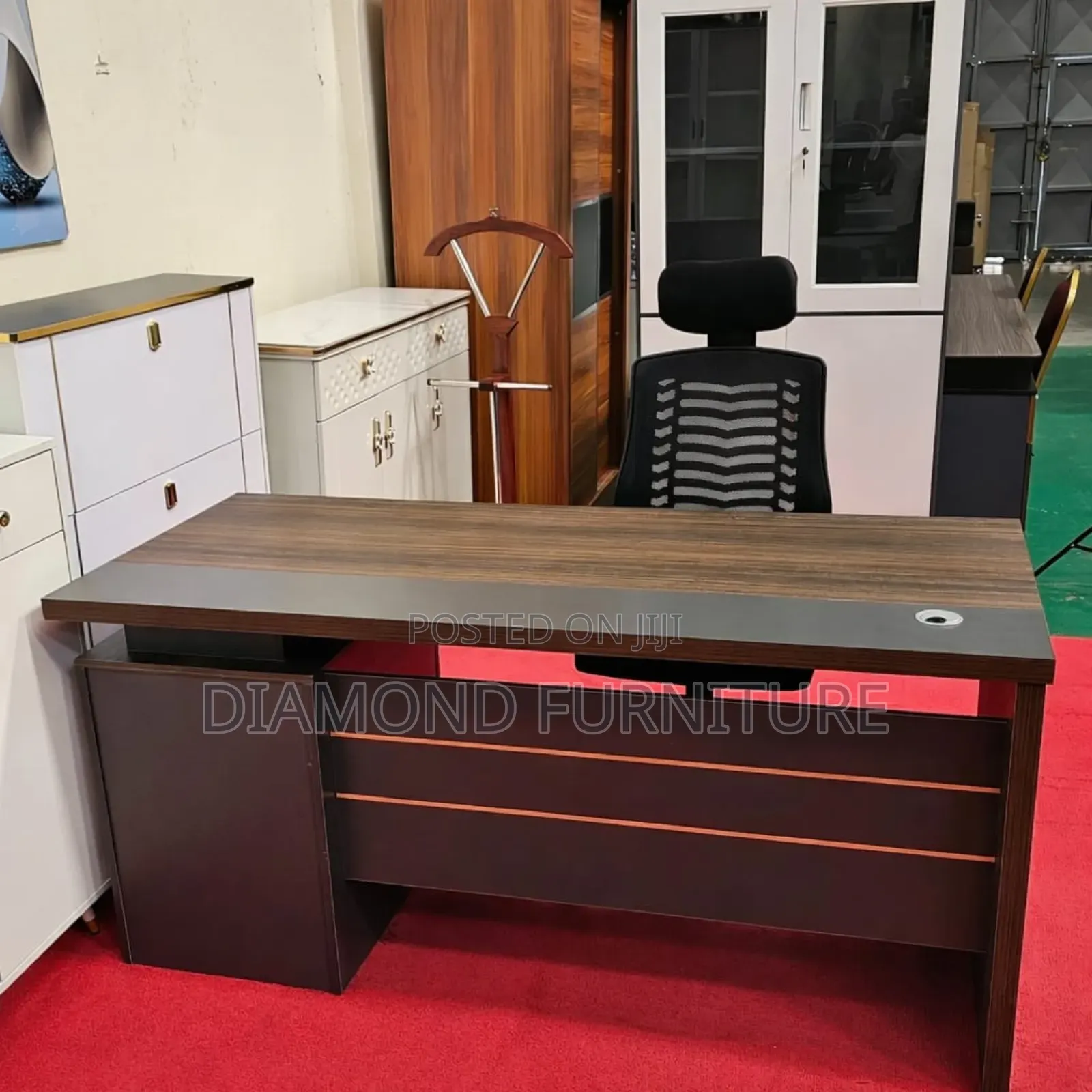 1.6m Executive Office Desk With Side Cabinet Cable Port .